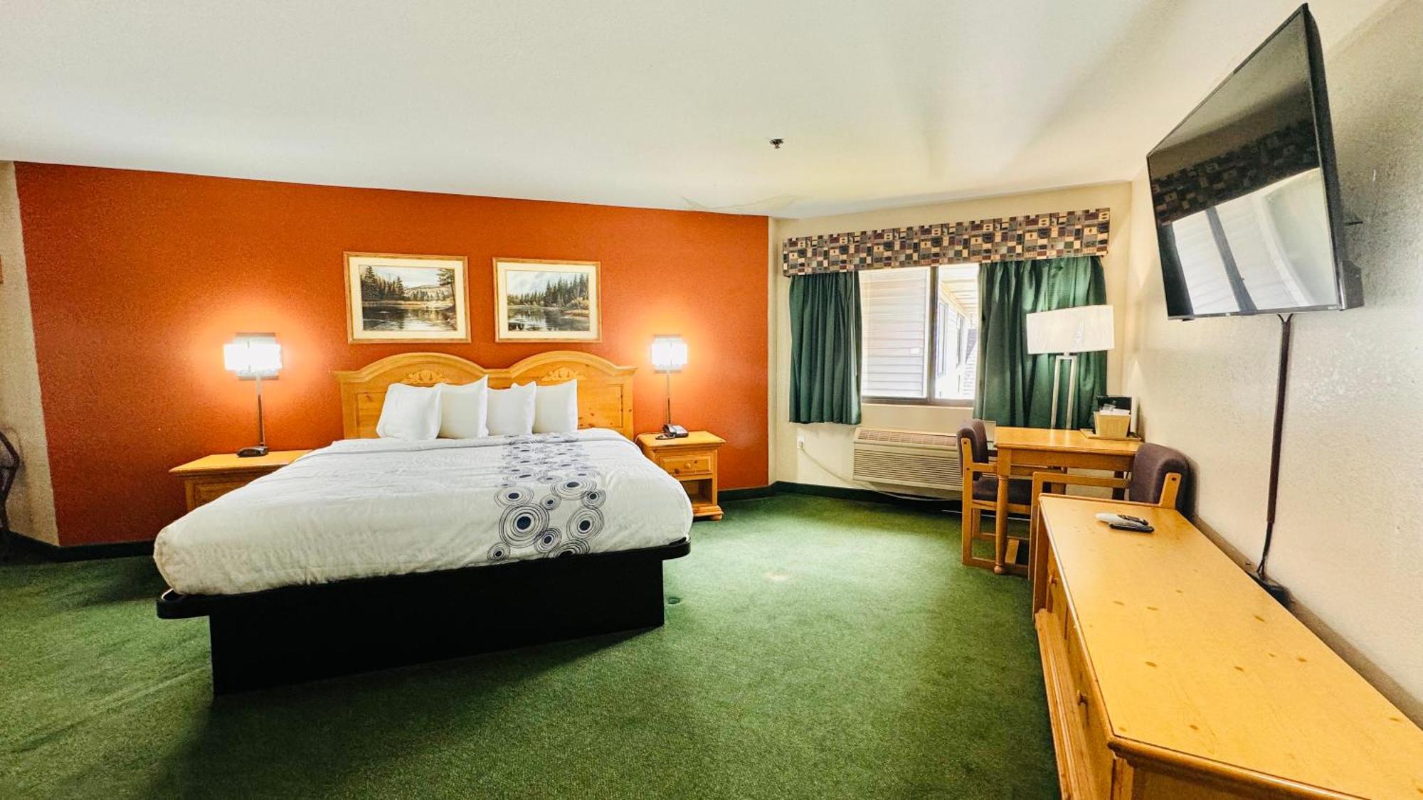 Regency Inn And Suites Stilwell 외부 사진
