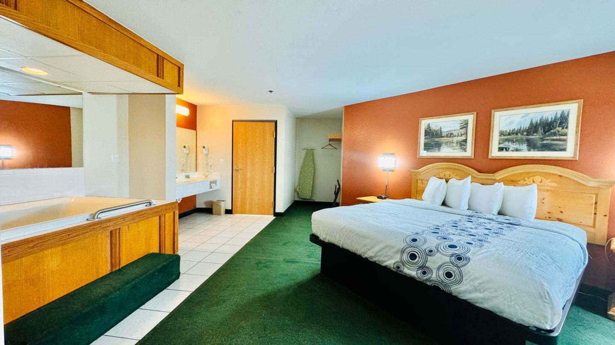 Regency Inn And Suites Stilwell 외부 사진