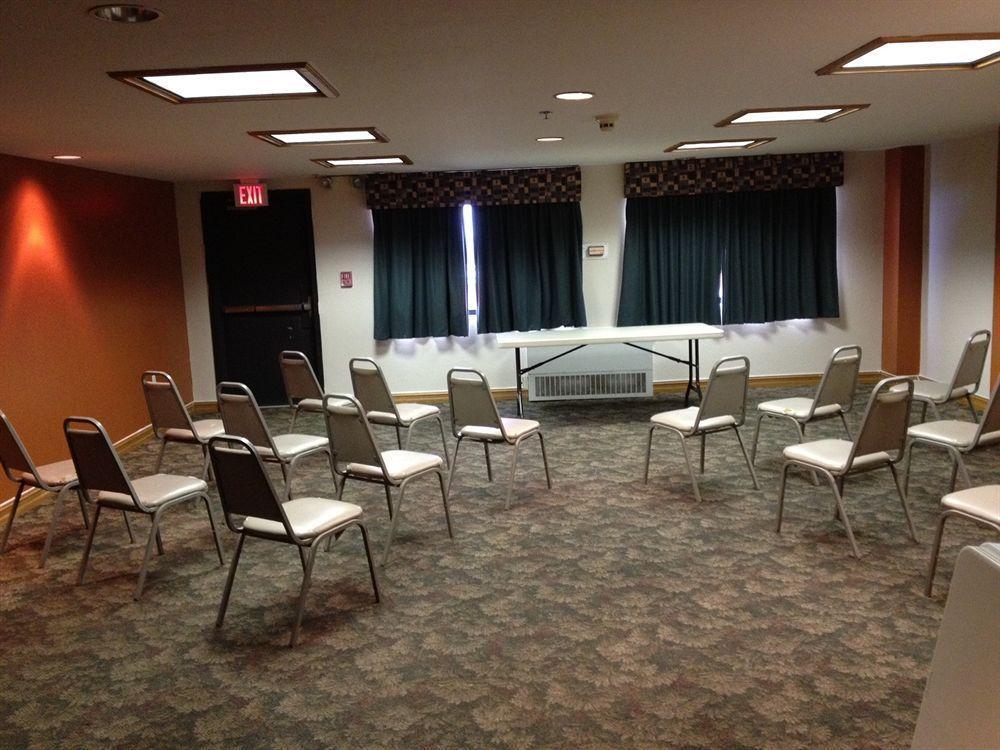 Regency Inn And Suites Stilwell 외부 사진